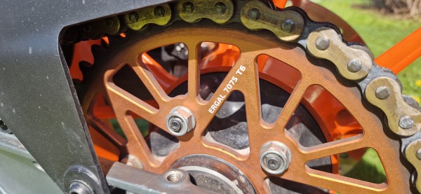 KTM_RC125_05.jpg